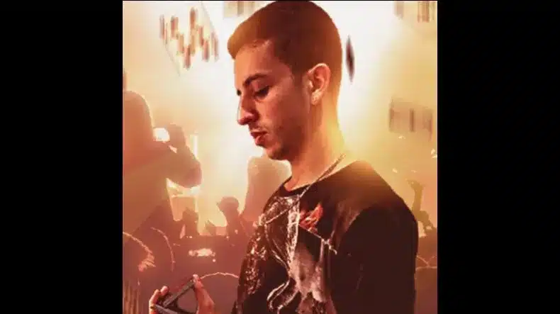 Escola de Manipulação de Cartas Funciona? Escola de Manipulação de Cartas Vale a Pena?